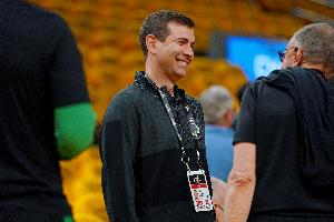 重磅NBA雄鹿vs国王在线观看_重磅NBA雄鹿vs国王在线观看在线观看_免费看直播